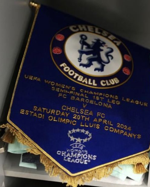 chelsea_women's tweet photo. Kick off comes next 
@UWCL #IWCL #CFCW https://t.co/AOCEkwZuTG