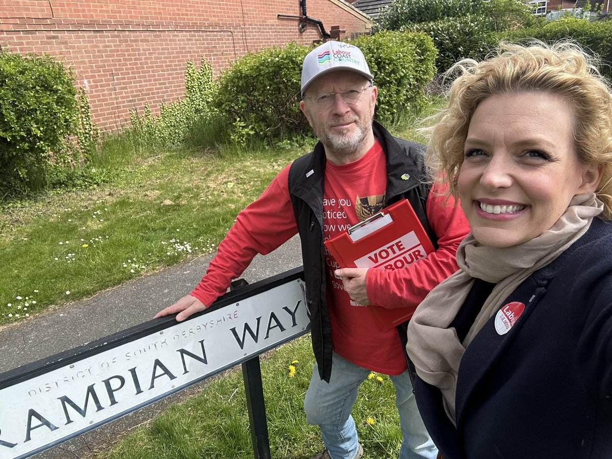 SamanthaNiblet4's tweet image. It was great to welcome Hywel from @LabourCC to our listening session this morning in #StensonFields with ward Cllr. @LakhSingh01 

We’re out reminding  people to get their postal votes returned for @ClaireWard4EM and @NicolleNdiweni for police and crime commissioner.
#VoteLabour