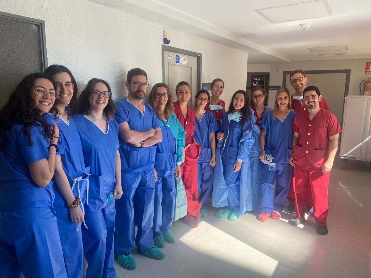 DeboraAcin's tweet photo. XXII Curso de formación en Cirugía Endocrina de la @aecirujanos para R4-R5. H. de La Paz y H. de Fuenlabrada. Adrenalectomía vía anterior y posterior, tiroidectomías, linfadenectomías y paratiroidectomías. Un gusto participar de nuevo! @CirEnd_AEC @Joaquin_Gom @raquel_arranzj https://t.co/3OMZBzJGSG