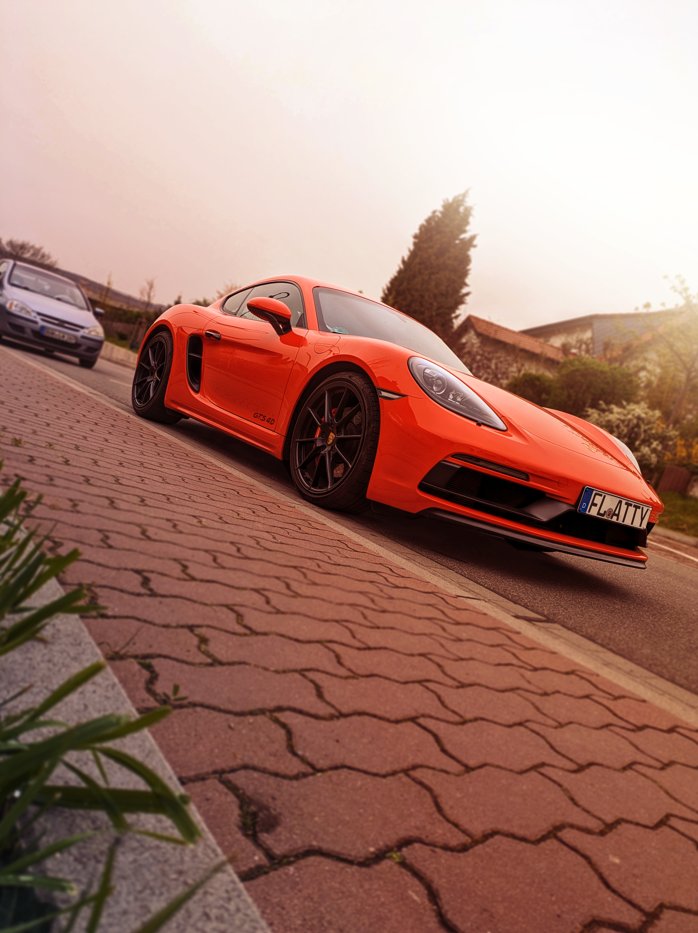 Phant982's tweet image. It's not about status symbols; it's about the thrill of the road. Sportscars should be about passion, not prestige. Keep driving, keep smiling, and embrace the simple pleasures. 🚗💨 #ManualTransmission #NaturallyAspirated #DrivingPassion