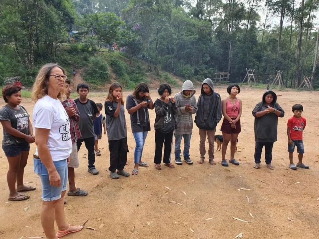 🌿 Hoje celebramos o Dia dos Povos Indígenas,lembrando nossa ação na aldeia Guyra Pepo como sinal de solidariedade e reconhecimento de sua cultura e luta por direitos. #DiaDosPovosIndígenas #Solidariedade #Respeito #Diversidade 🌎#cufasorocaba
<a href="/mulheresdacufa/">Mulheres da CUFA</a> <a href="/CUFA_Brasil/">CUFA Brasil</a> <a href="/cufasp/">CUFA SP - CENTRAL UNICA DAS FAVELAS DE SAO PAULO</a>