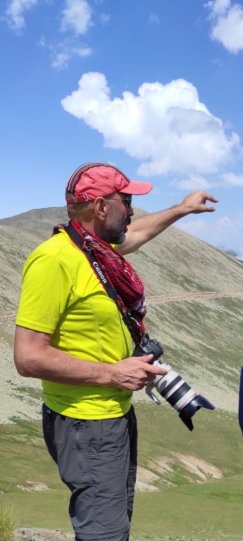 Bazen adres sorarlar , zirvede olsan da sen yine hedefi göster.