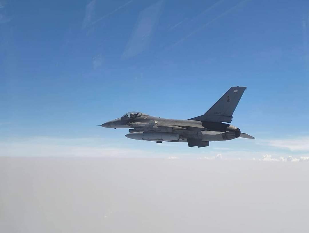 #Thailand Air Force upped surveillance/patrol of Thai airspace along #Thai-#Myanmar border as Myanmar #coup regime air strikes landing dangerously close to Thailand. Thai Air Force says its fighter jets to "intercept immediately" if there's flight breach #WhatsHappeninglnMyanmar