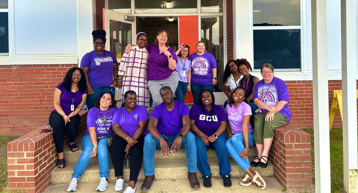 We purpled up to support military connected children! Thank you to all the families who serve our country!!!