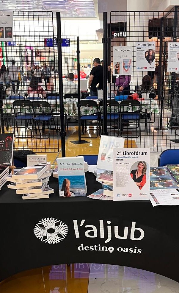 Marta_Querol's tweet image. Fantástica mañana literaria en @laljub #Elche dentro del #LibroForumElche2. Hemos hablado de creación de mundos, en mi caso el de Arlodia. Esta tarde,  seguimos.