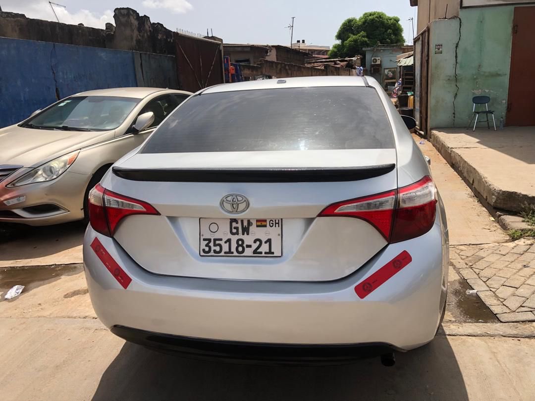 RamuruCarsGh's tweet photo. Toyota Corolla s

2016 model

Registered 21

Fully loaded 

Sunroof 

Push to start

Leather seats

Price 115k

Conract: 0559540439 https://t.co/7KOwahQpNY
