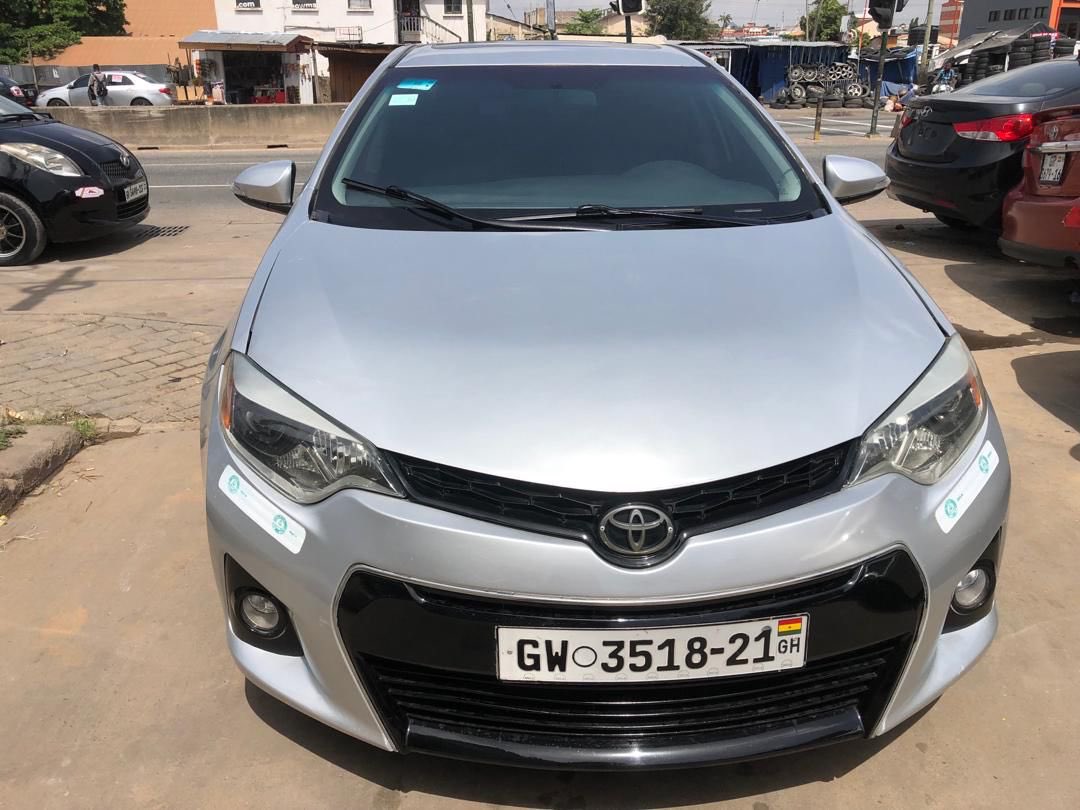 RamuruCarsGh's tweet photo. Toyota Corolla s

2016 model

Registered 21

Fully loaded 

Sunroof 

Push to start

Leather seats

Price 115k

Conract: 0559540439 https://t.co/7KOwahQpNY