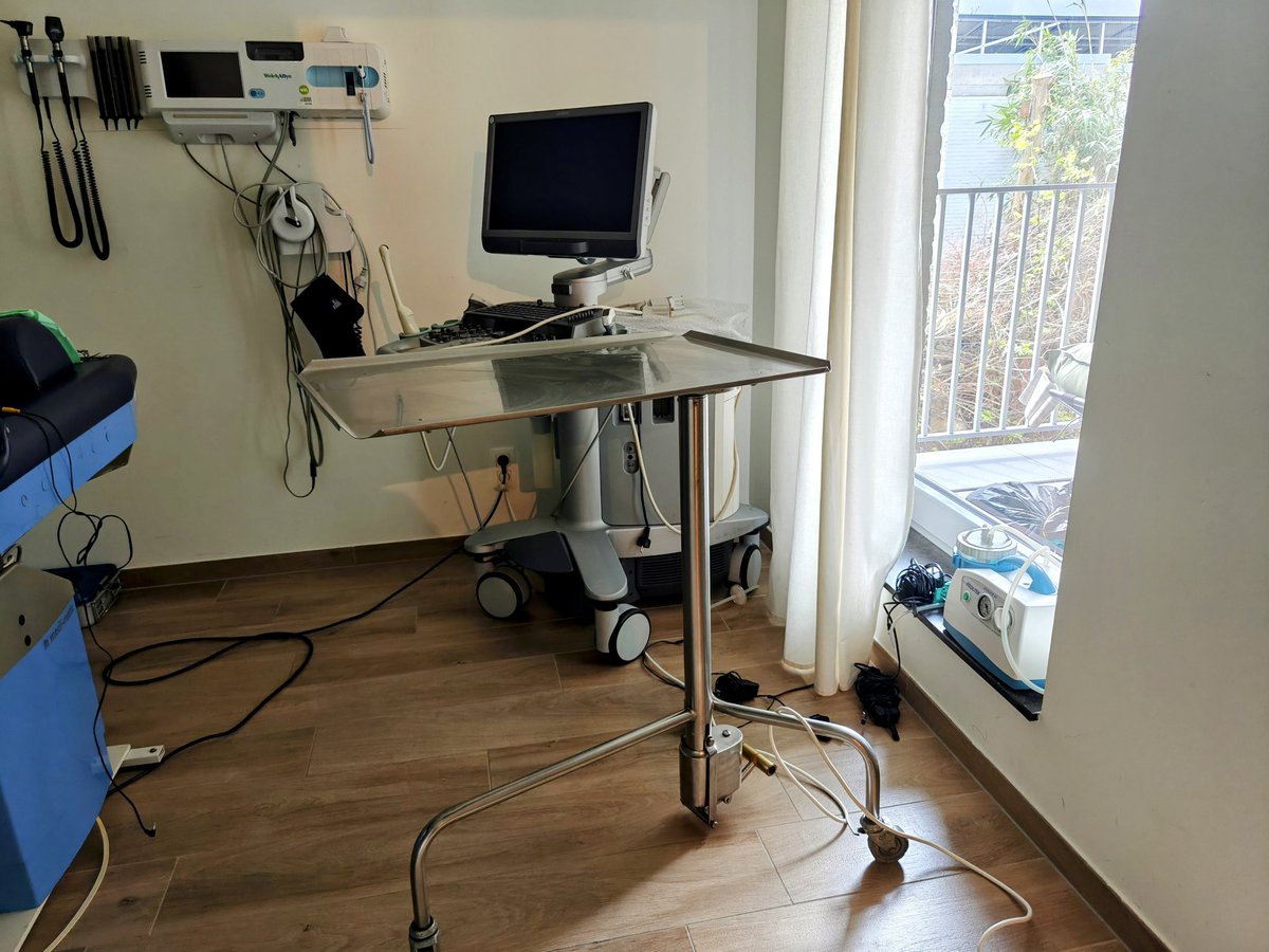 For sale medical table 240 euros.