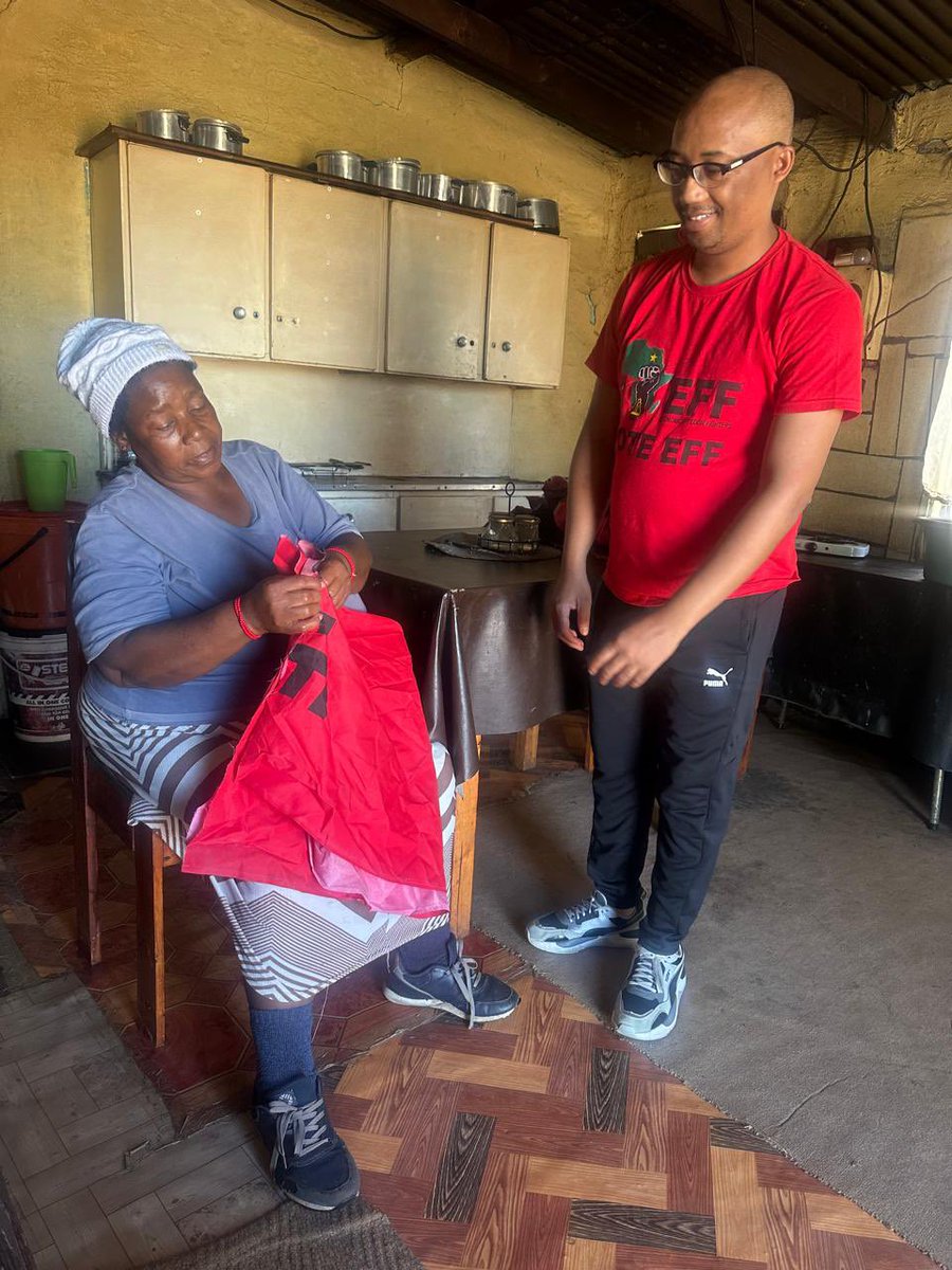 Door to door in the farms in the deep rural Free State, Mafube Ward 6 Klipoog farm.