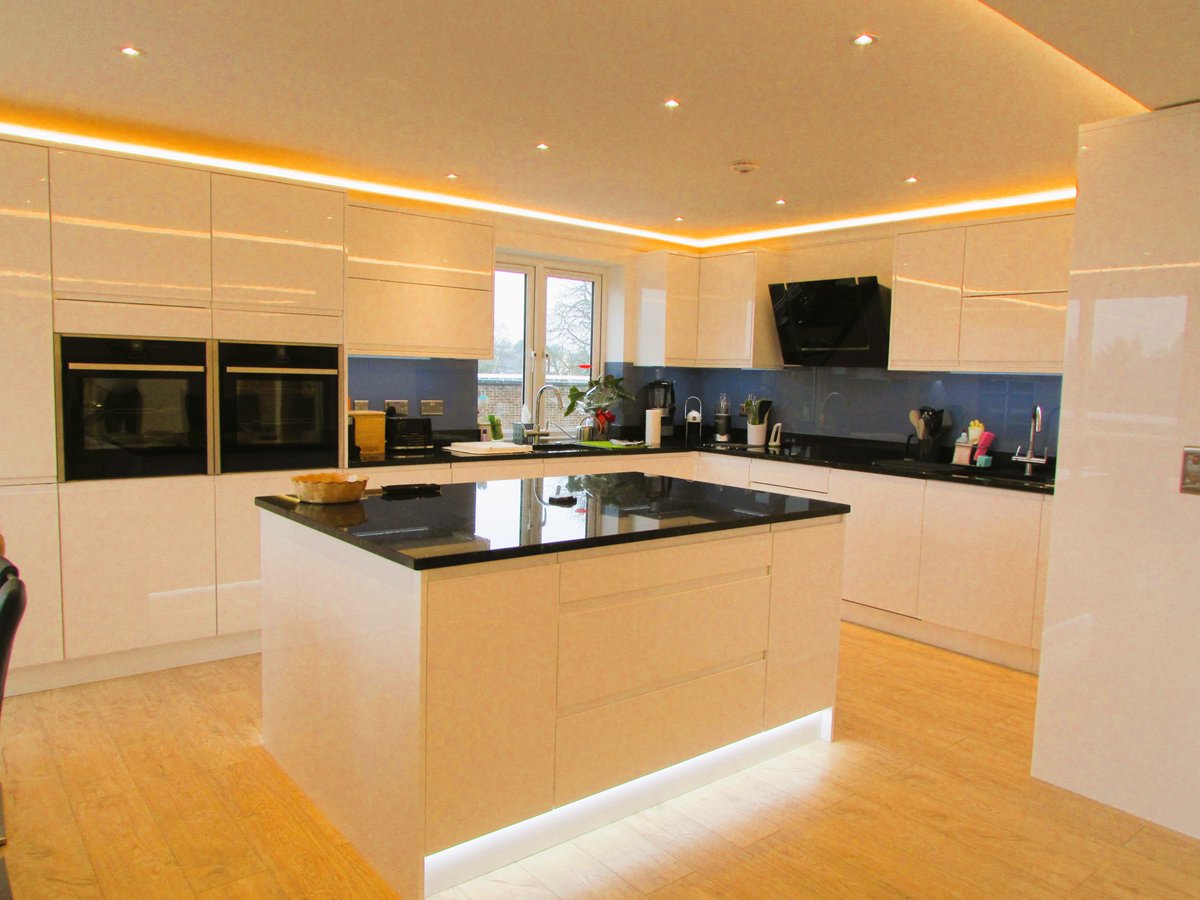 Combit Construction tweet media