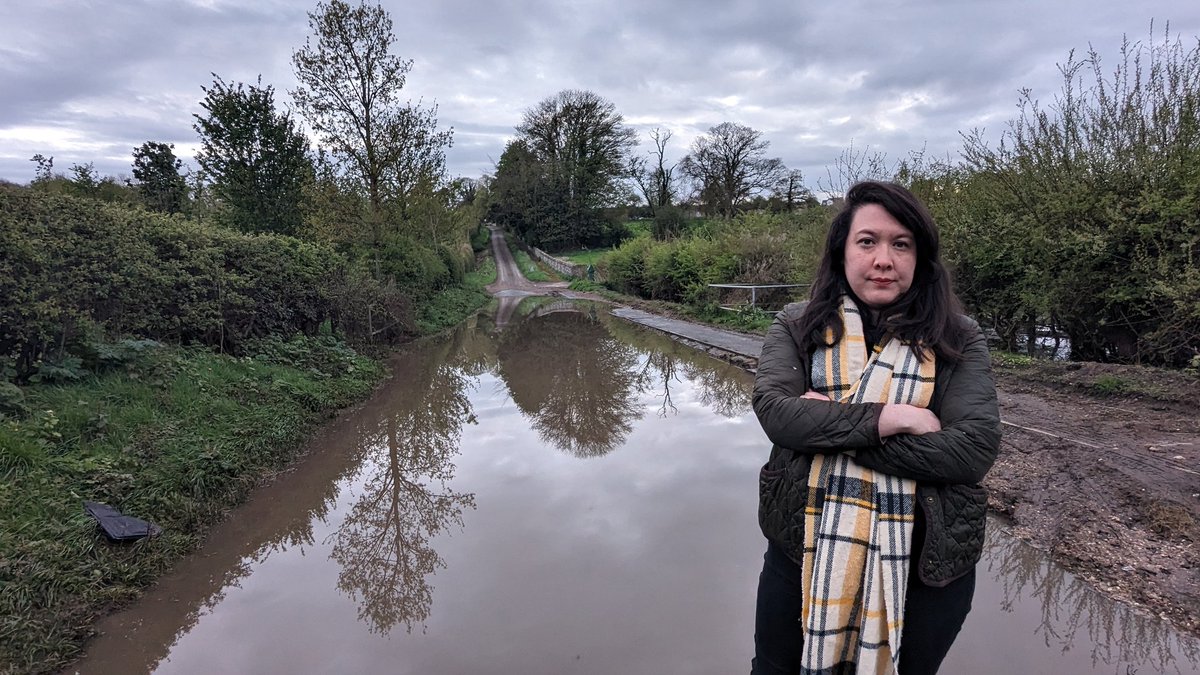 💩 Over 700 hours of non-stop sewage so far in the River Ver 🚨 I've visited the flooded road to see for myself (yes there's waste by the road 🧻) and written to Mike Penning 💦 This excessive spill must stop with an explanation and tougher action to stop this in future!