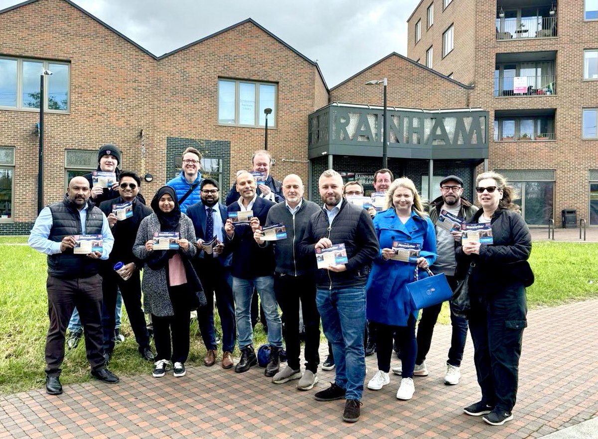 Big energy team in #Rainham today for @Councillorsuzie and @KeithPrinceAM where we joined by @MozHossainKC  @samhollanduk @WorldofDinah speaking to residents about the upcoming London Elections. 

Lots of support, lots of encouragement for Susan’s plans for a safer more