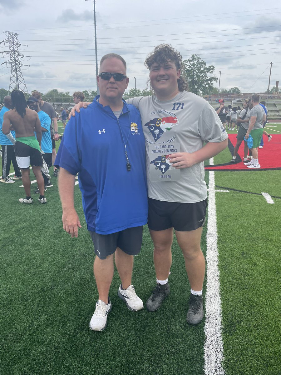 Had a great time competing and showcasing myself and our program at the @CoachesCombines and was blessed to take home OL MVP honors for the camp‼️

@Coach_Lowman @CoachWhitt72 @weststokesfb @Ebrooks6Ed @NPCoachZim @NPCoachJeff