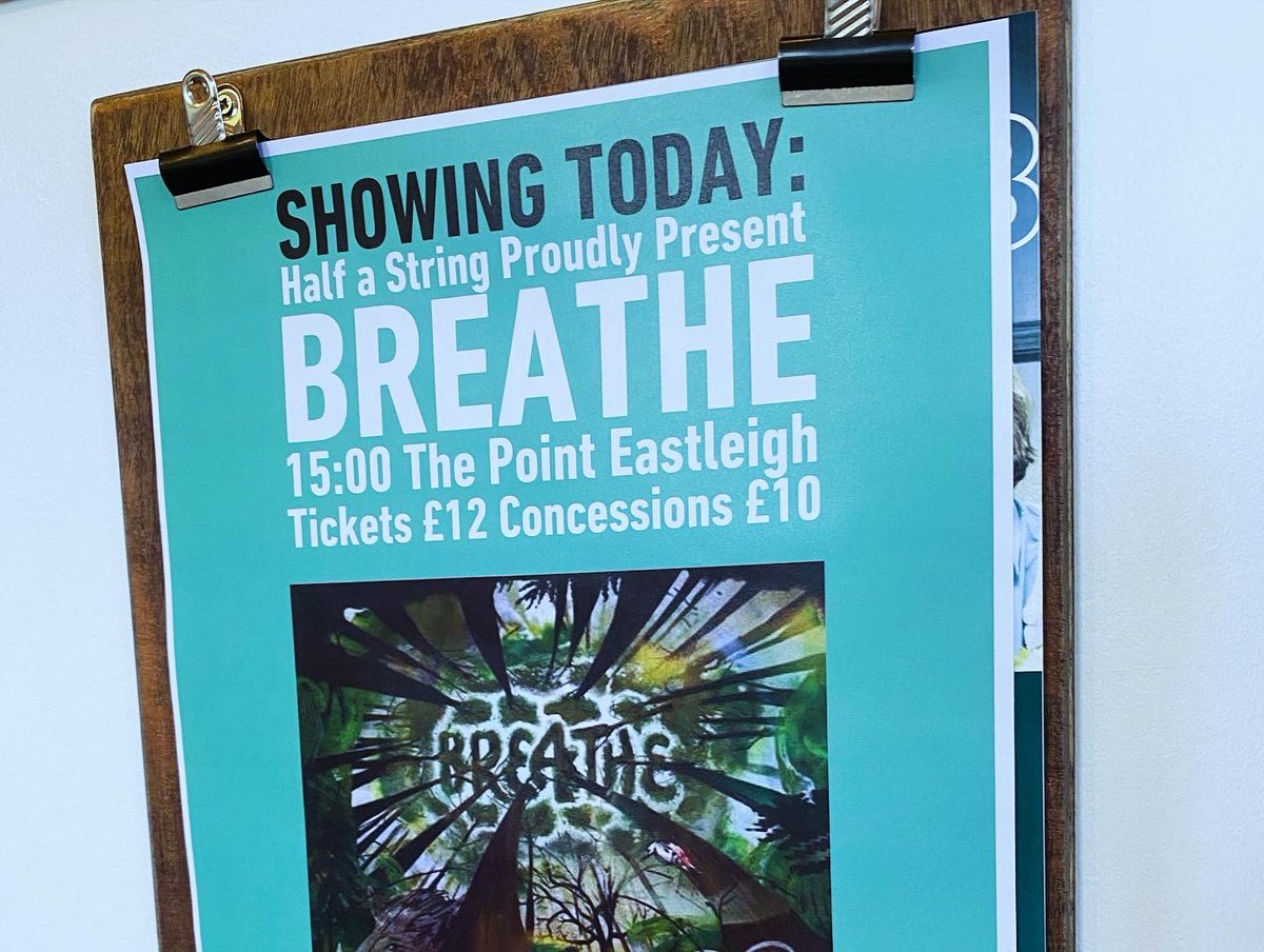 EASTLEIGH! ☀️ Such wonderful conversations with adults & children alike after the show today! Thank you! Massive thanks also to this team of technicians @PointEastleigh ✨ One more show in Didcot then Breathe is taking a break until @edfringe! 🥲🌿💙 linktr.ee/halfastring