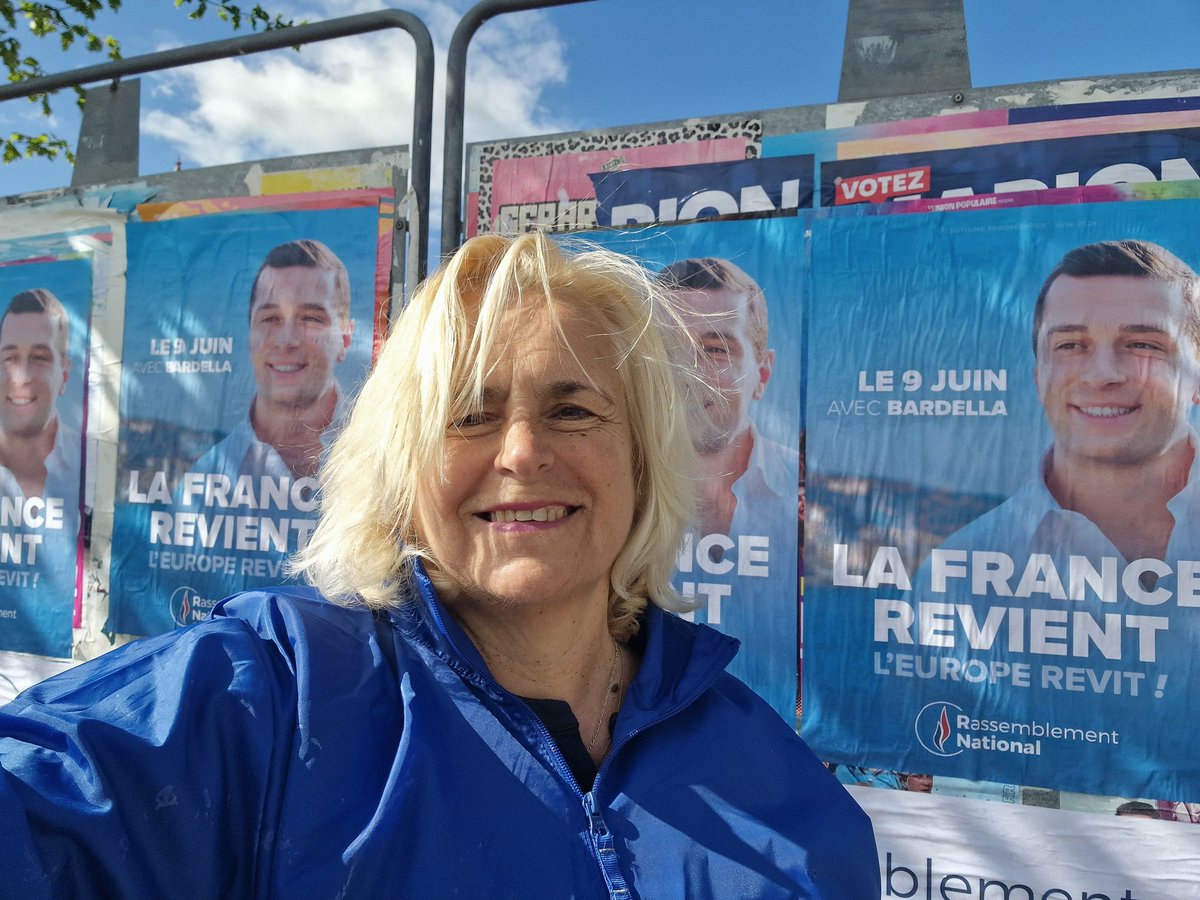 NatGermain's tweet image. 🔴 Après-midi collage dans la 10ème de L'Isère #circo3810 avant la venue de @J_Bardella demain à la Foire de #Beaucroissant en Isère 👍
#LaFranceRevient !
#VivementLe9Juin 🇨🇵