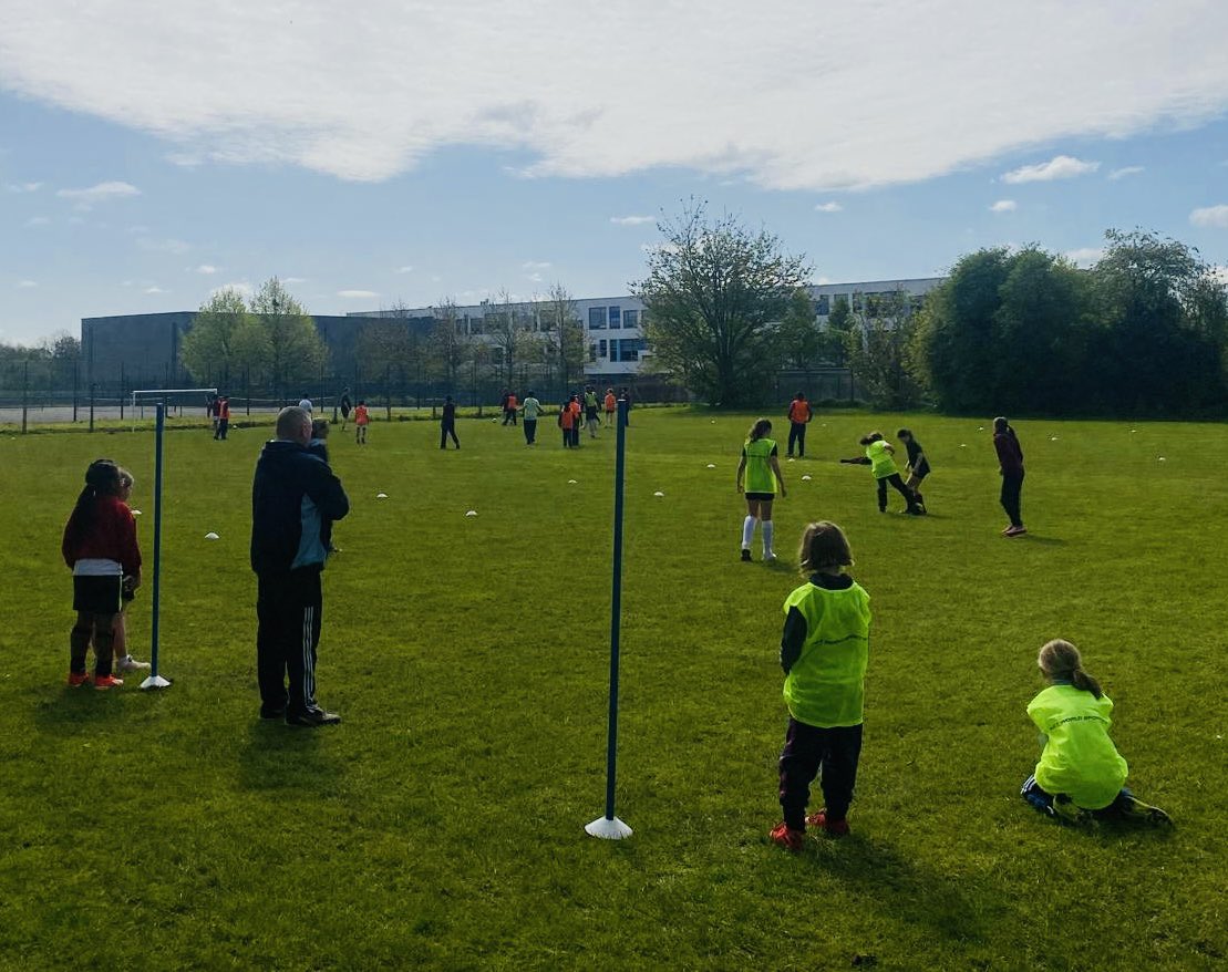 A brand new Saturday Activity - Prep Girls’ Football every Saturday 11am-12pm for Years 3-5.

#BromsActivities #BromsFootball #SchoolActivities #SaturdayActivities