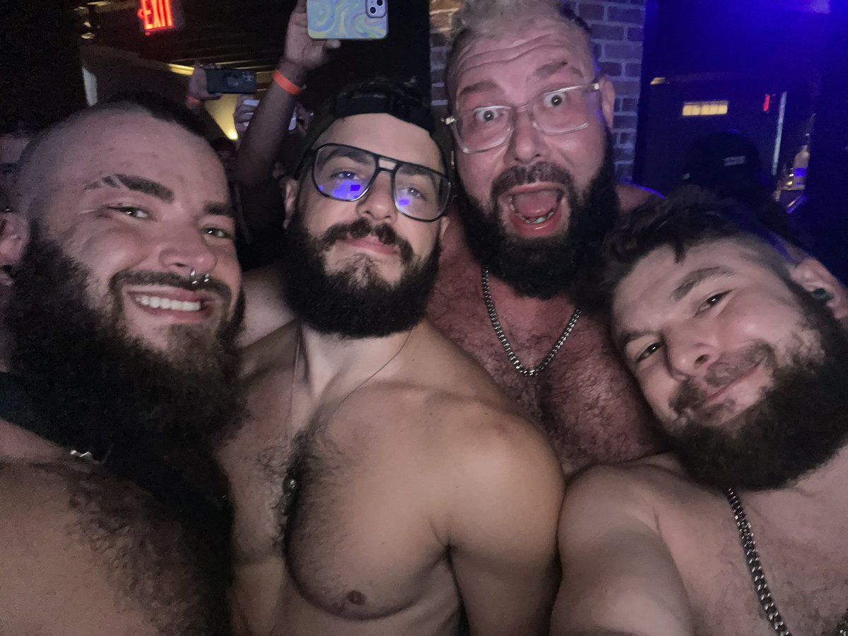 Successful family night dancing with my Boys @joveyjove @ChuffedChief @Gym_Shrew 🐻 🐶 🐶 🐶