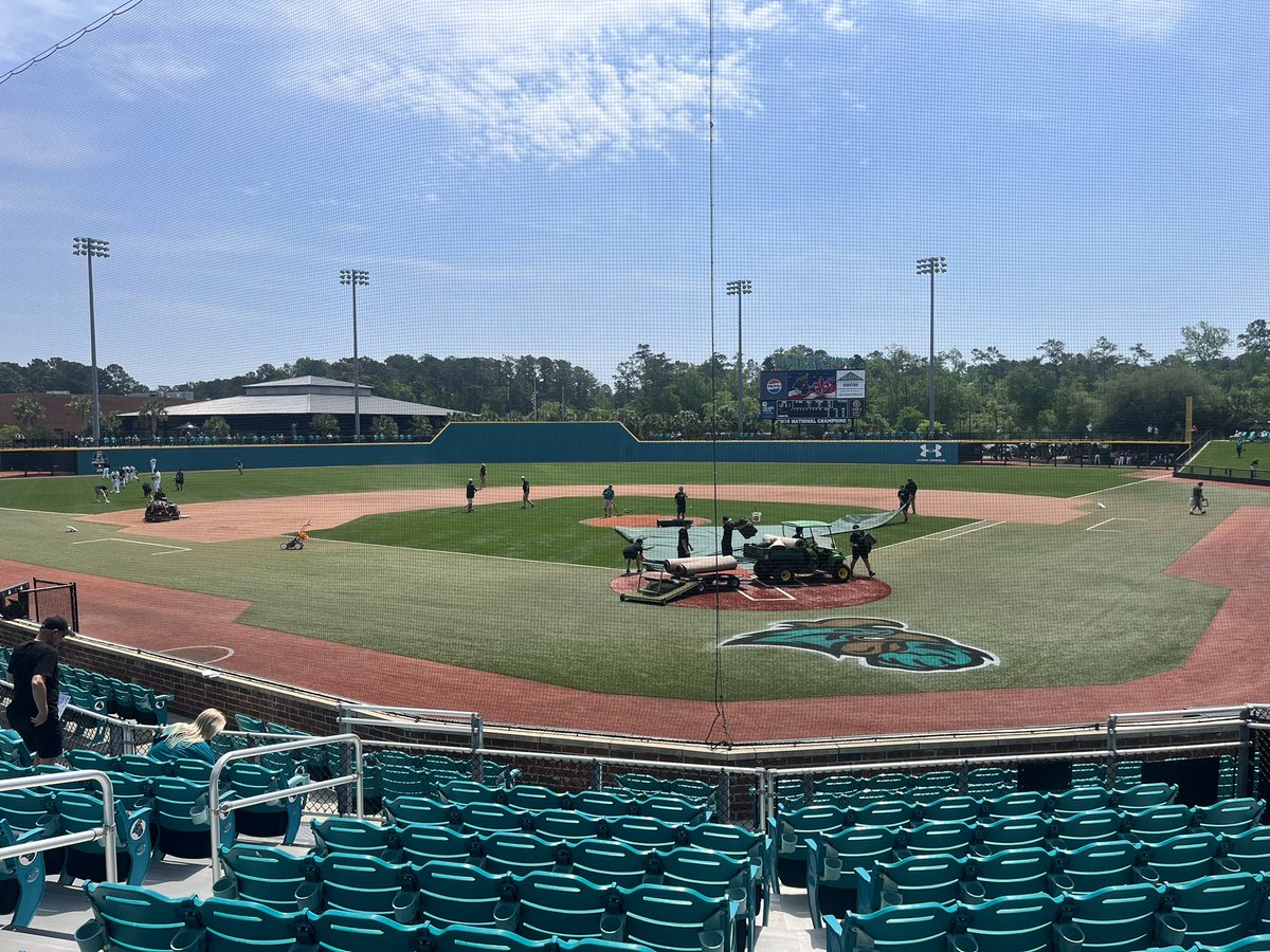 RDiebelBaseball's tweet photo. Was great to meet you, Coach @KSchnall9  Go Chants!

#uncommitted https://t.co/1VlGVE0VvW