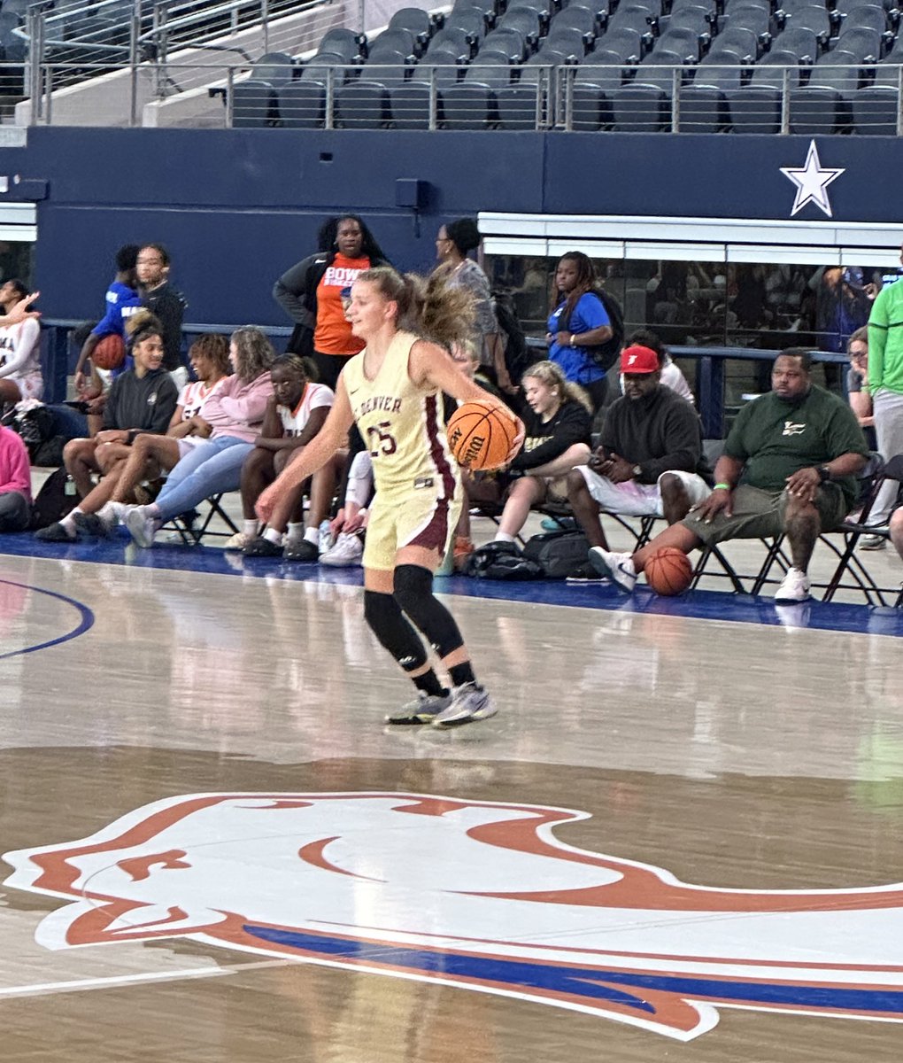 🚨LIVE Period Updates!🚨 Impressed with PG @ZWitt25 of @BCDenver_WBB Jimenez. Is a spark plug. Plenty of range from the perimeter, nice pace & the ability to change it up quickly. Is all over the floor defensively & very vocal #ACHGBB #HOT @PBRhoops