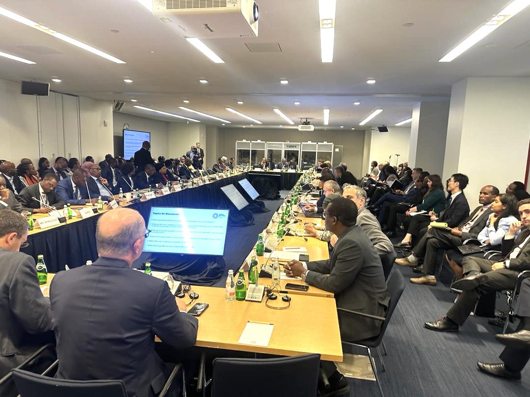 fmhashi's tweet photo. Grateful for the insights gained at the EAC event on domestic revenue mobilization. Learned about priority areas for revenue mobilization and the challenges the region faces! https://t.co/6XbbD0jPaW