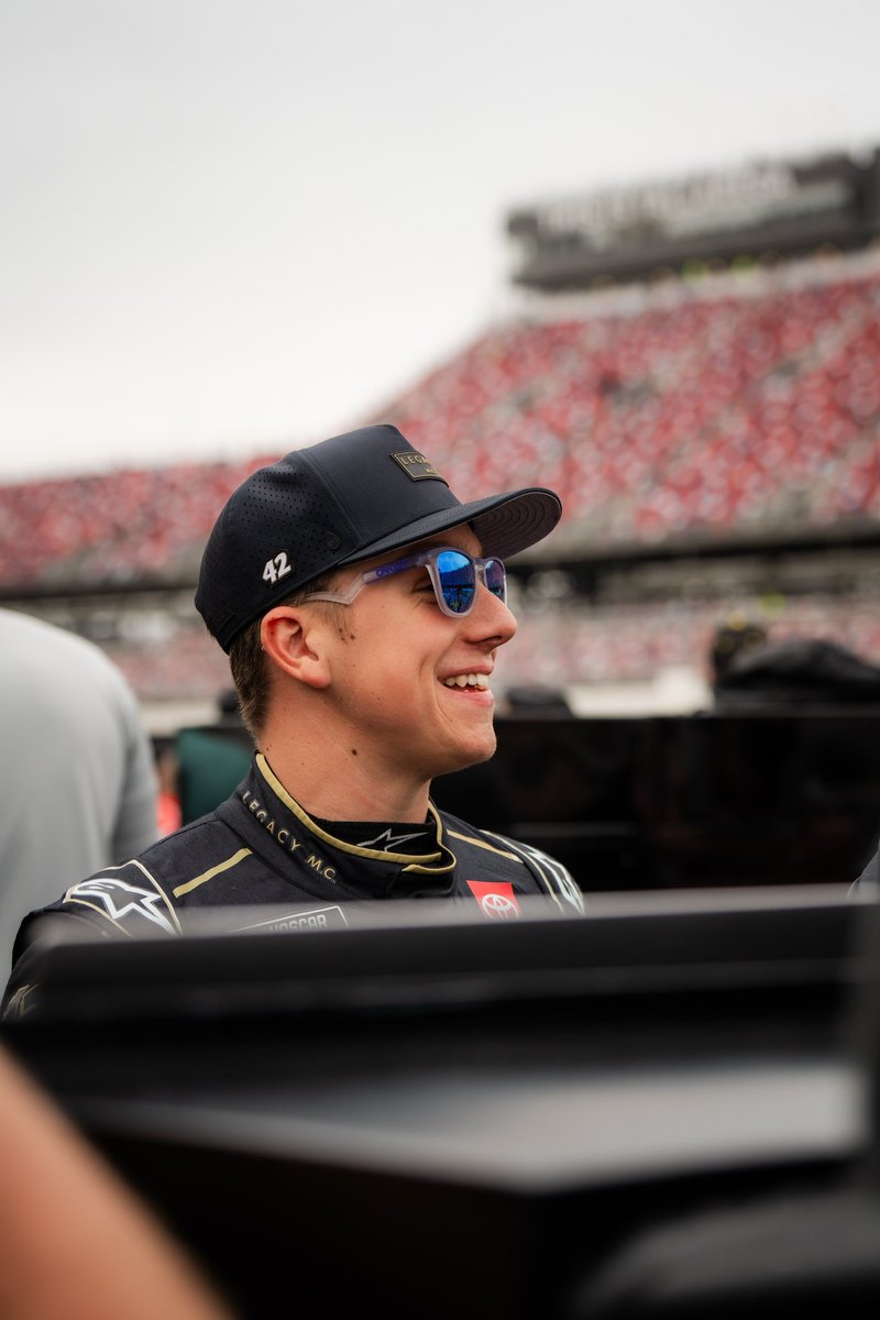 JHNemechek tweet picture