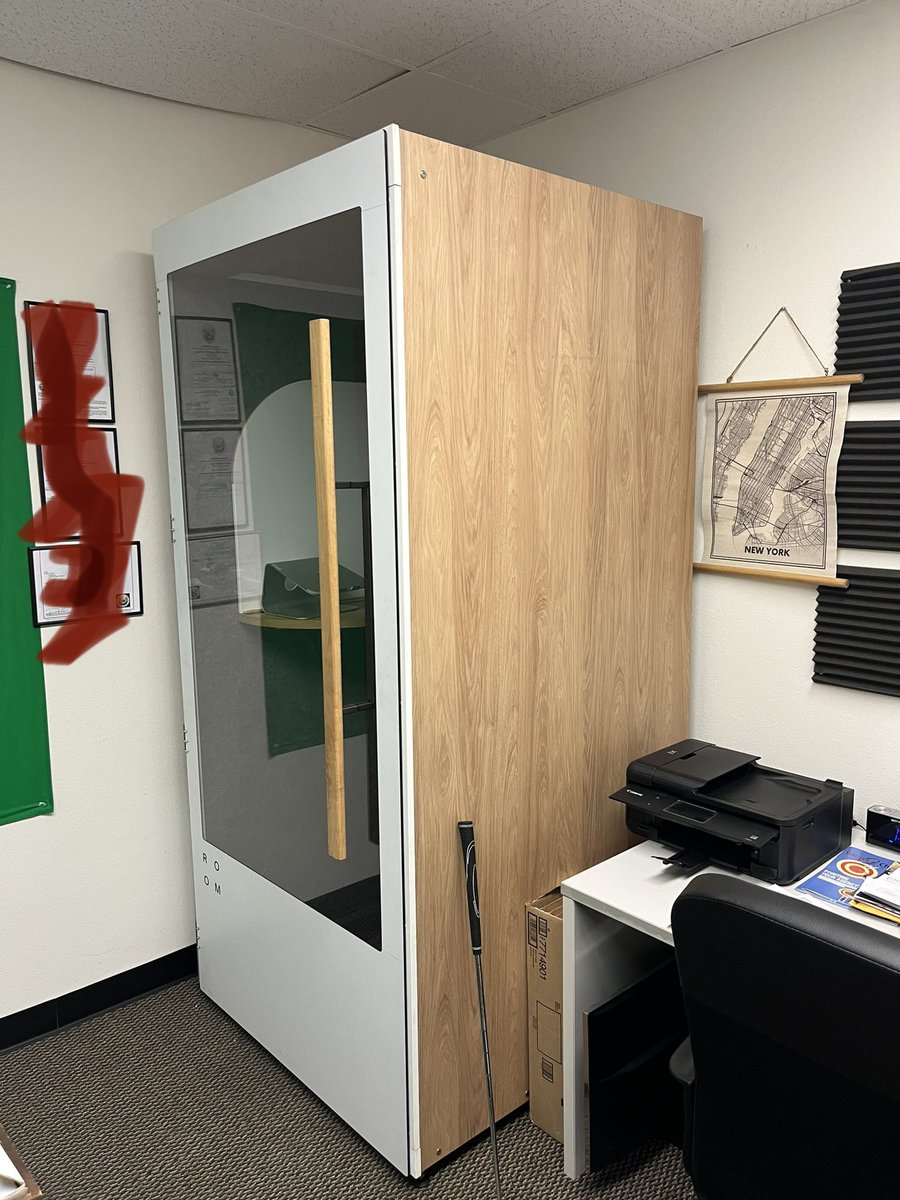 Broker_Brett's tweet photo. Got a ROOM booth for sale in #OC, happy to offer a local homie discount!

It’s great to make a small office way more functional, and feels like very professional background/place to take a video call from.

#OCstartups #LAstartups #LA

https://t.co/ODGJtUtRjY https://t.co/UiaJxDxk7v