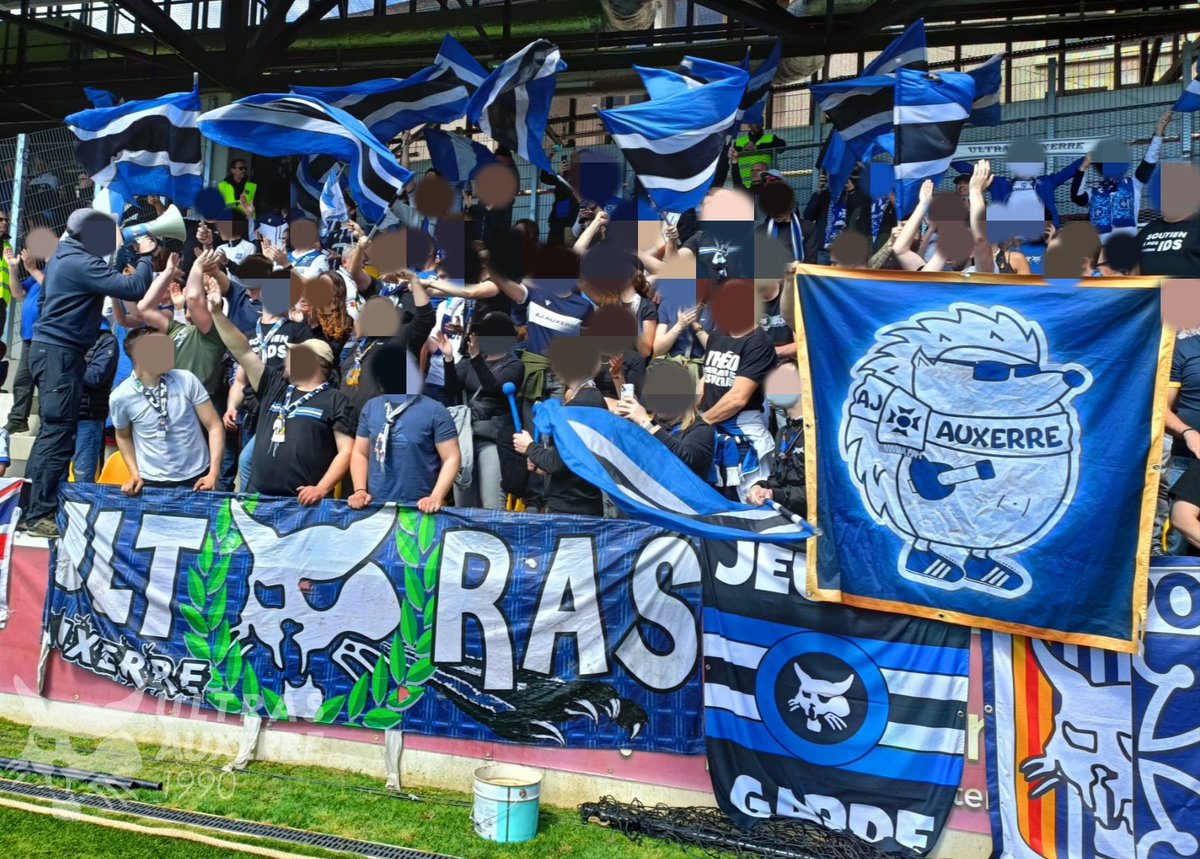 Ultras Auxerre 1990 tweet media