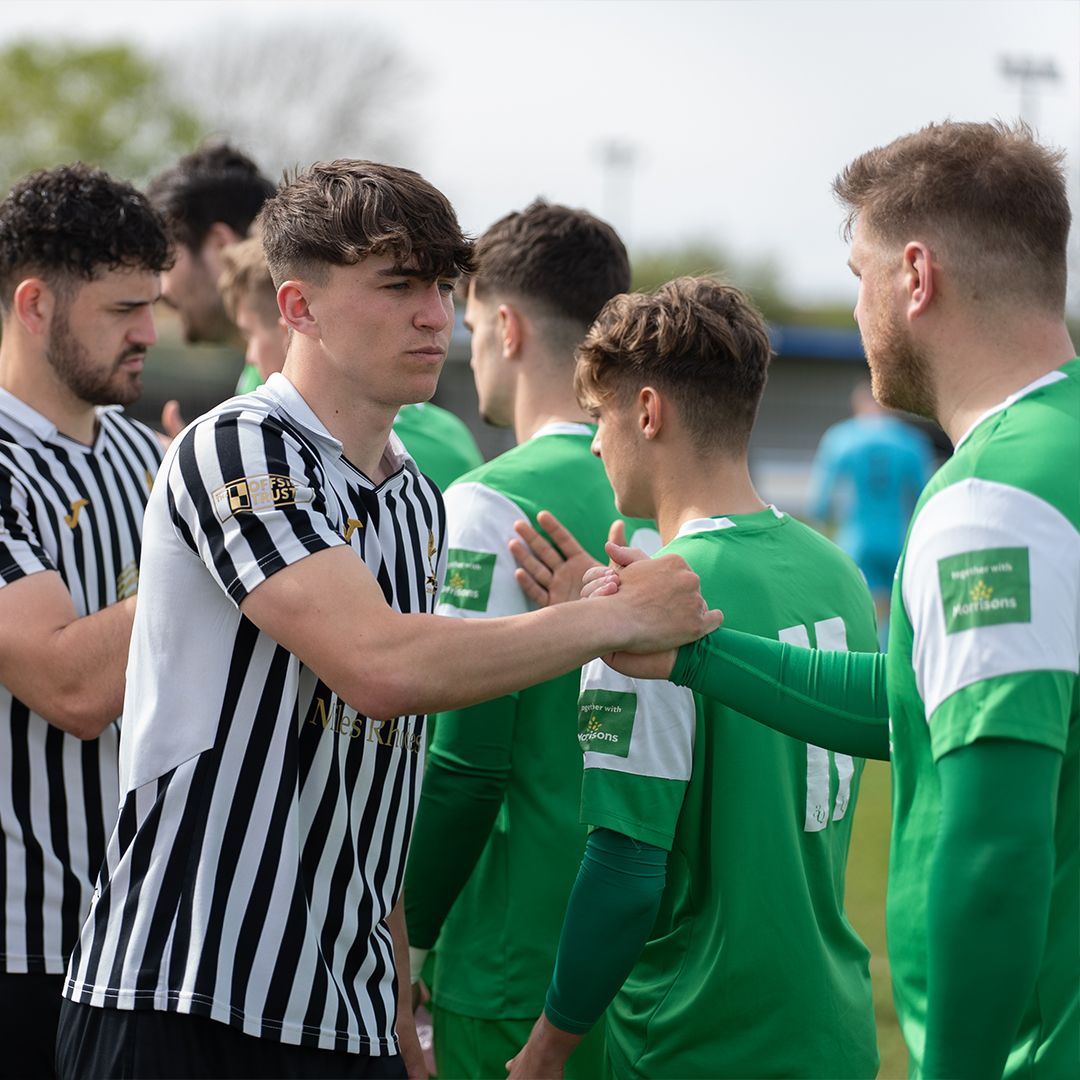 Dereham Town tweet media