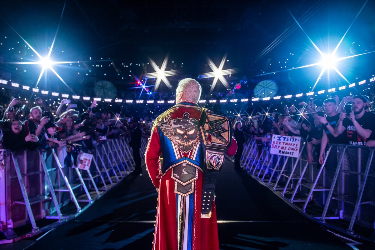 #WWELondon ✨ #CodyRhodes