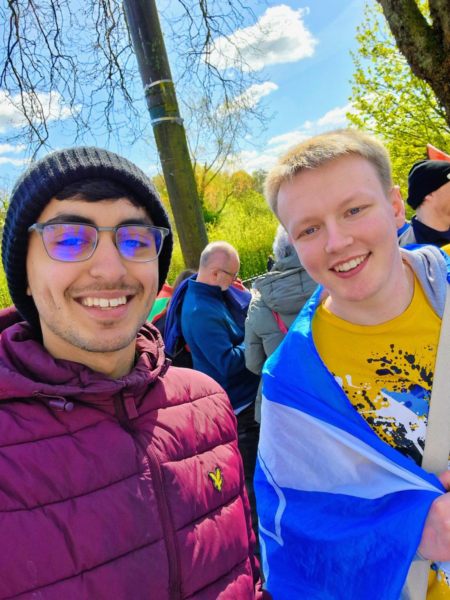 Out on the march for Scottish Independence this afternoon in lovely Glasgow! Had a fantastic time alongside my mate Ross and many other friends. I'll never stop fighting until the day Scotland is Independent! 🏴󠁧󠁢󠁳󠁣󠁴󠁿