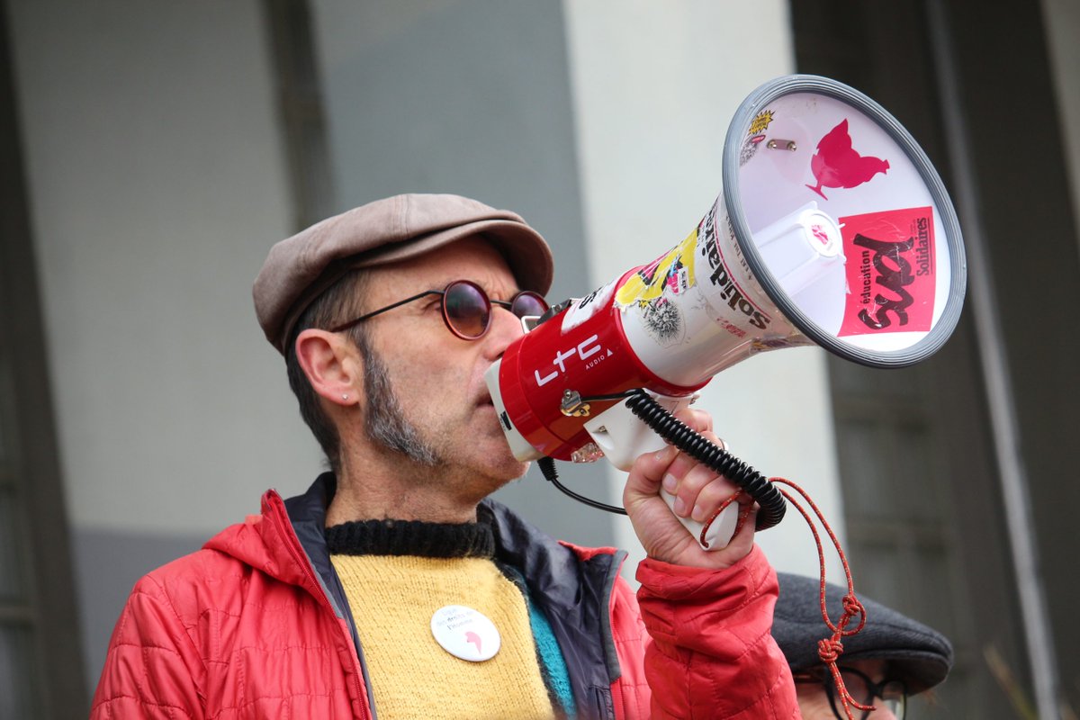 fede_PS29's tweet photo. Une procédure inopportune et disproportionnée.
Le PS du #Finistère a appris avec consternation la plainte pour diffamation à l’encontre d’ @OlivierCuzon secrétaire départemental de Sud-Solidaires.
📰Lire le communiqué du #PS29 👇
https://t.co/o7plwP8TRR https://t.co/smGS4qOcMT