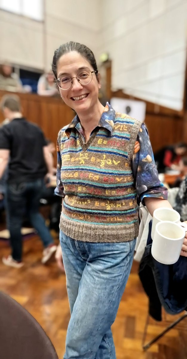 From the collective agreement to burn formula triangles at the stake, to using playdough when teaching physics concepts, and everything in between, the most epic takeaway for me today is @elthebasket's tank top. I.want.one. 👏 #ttsci