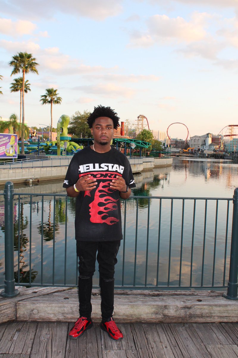 ImStillSlime's tweet image. #gradbash 😮‍💨