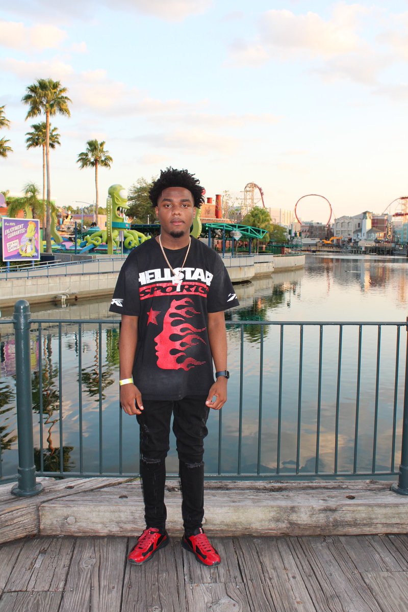 ImStillSlime's tweet image. #gradbash 😮‍💨