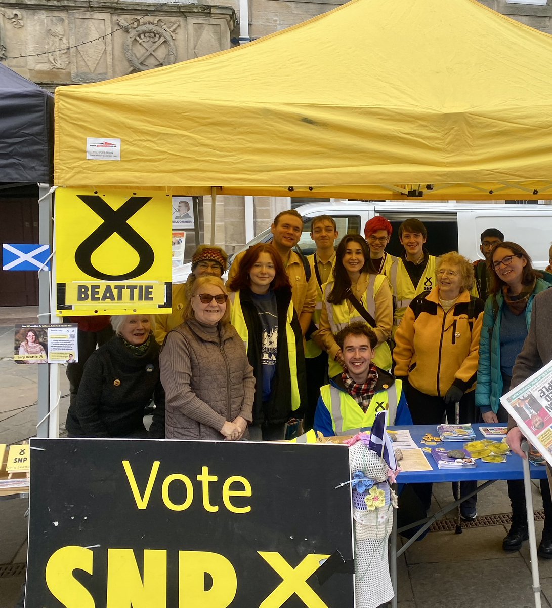 YSI activists from John O’ Groats to London were out & about in Dingwall today for our wonderful @theSNP candidate @liusaidhbeattie! Loads of great conversations & support on the doorsteps - thank you again to the whole team for having us 😄 #ActiveSNP #ActiveYSI