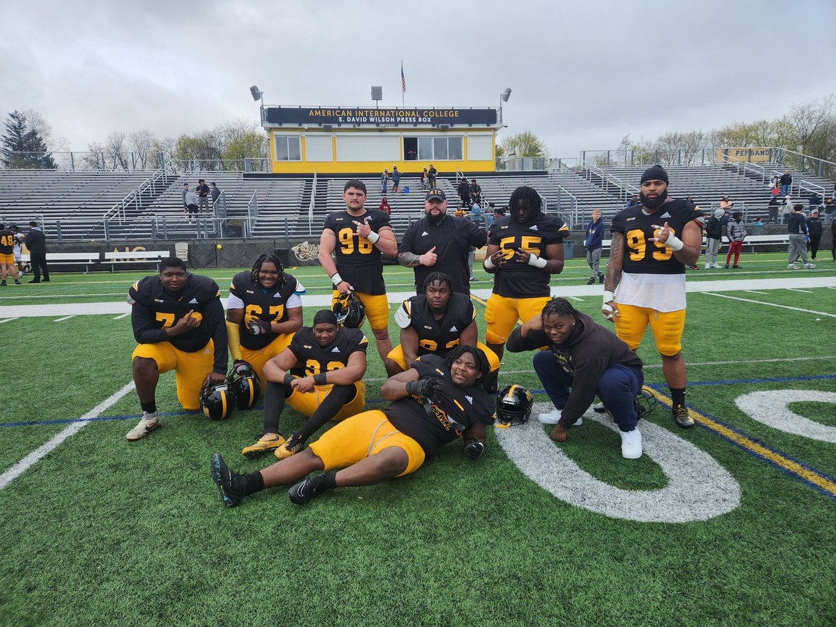 Our 2024 Junior Day and Black and Yellow game is in the books. It was great to see all the future #YellowJackets. I look forward to the fall and putting in that work. #OneHiveOneFamily