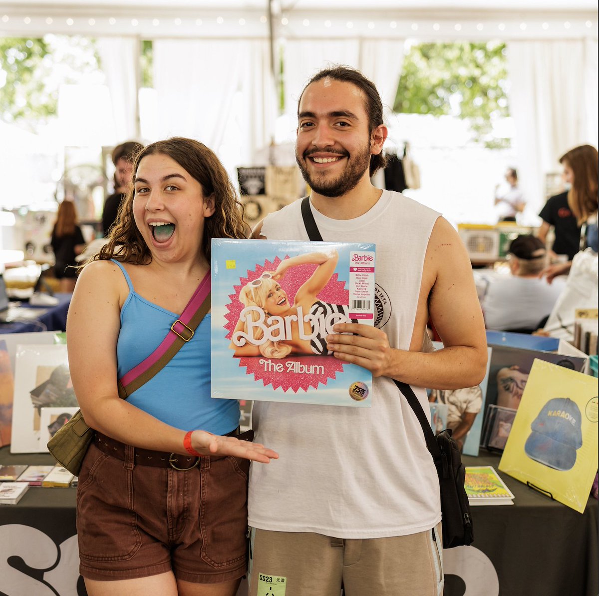 Happy Record Store Day! If you want to get your record label, merch, publication, or other music biz in front of fans at #P4kFest, The CHIRP Record Fair, has vendor openings. 

Find details and reserve your spot here: p4k.in/3xsHCIs