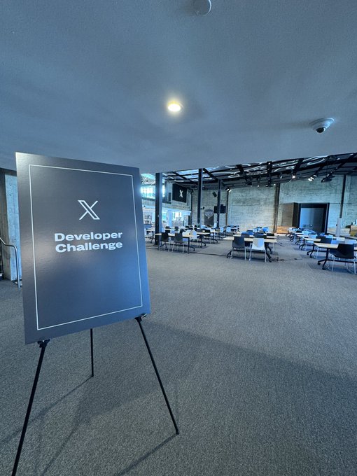 𝕏 Developer Challenge event is now in motion. Exciting day ahead! https://t.co/nyzSS13eq9