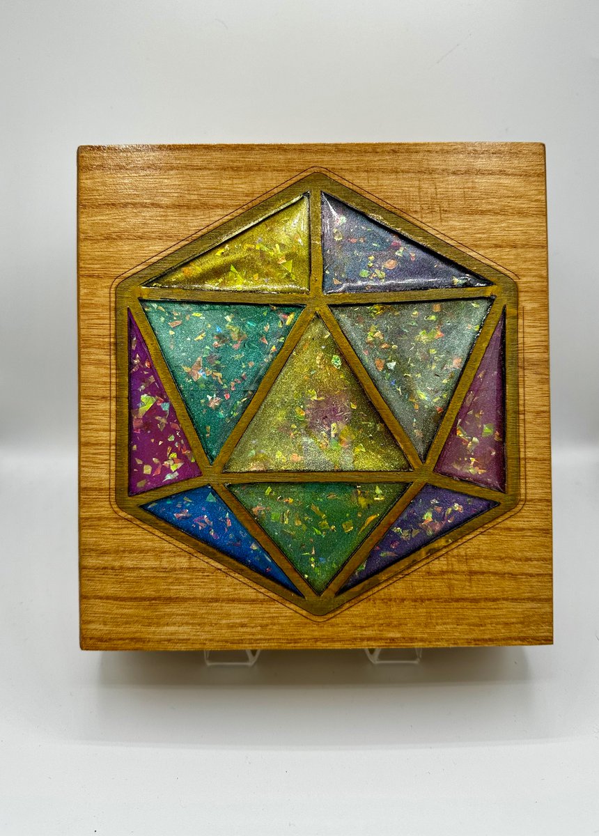 ValkyrieTotems's tweet photo. Show the full spectrum of your storytelling skills with the rainbow  DM dice box!

Snag a smaller dice box for that busy gamer on the go!

Four days until @Calgaryexpo come and say hi at Artist Alley A5712!

#calgaryexpo #dungeonsanddragons #dungeonmaster #pride #dice https://t.co/ZDKdcqUNlI