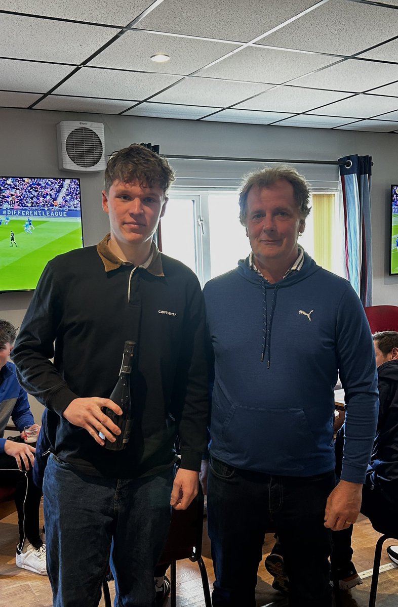 Not the result we wanted for our 2024 1st team sponsor day but congratulations to Harry Womersley and Alfie Dawson for getting players of the match! Back in action next Saturday away to Faringdon ⚽️💪🏻