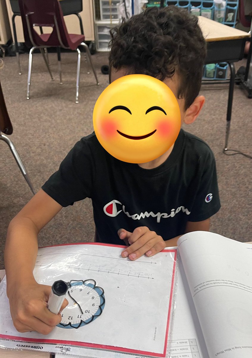 Engagement from art class all the way to math instruction. Cypress elementary Ss gave peer critiques in a gallery walk &amp; engaged in collaborative conversations using visuals and academic vocabulary stems.