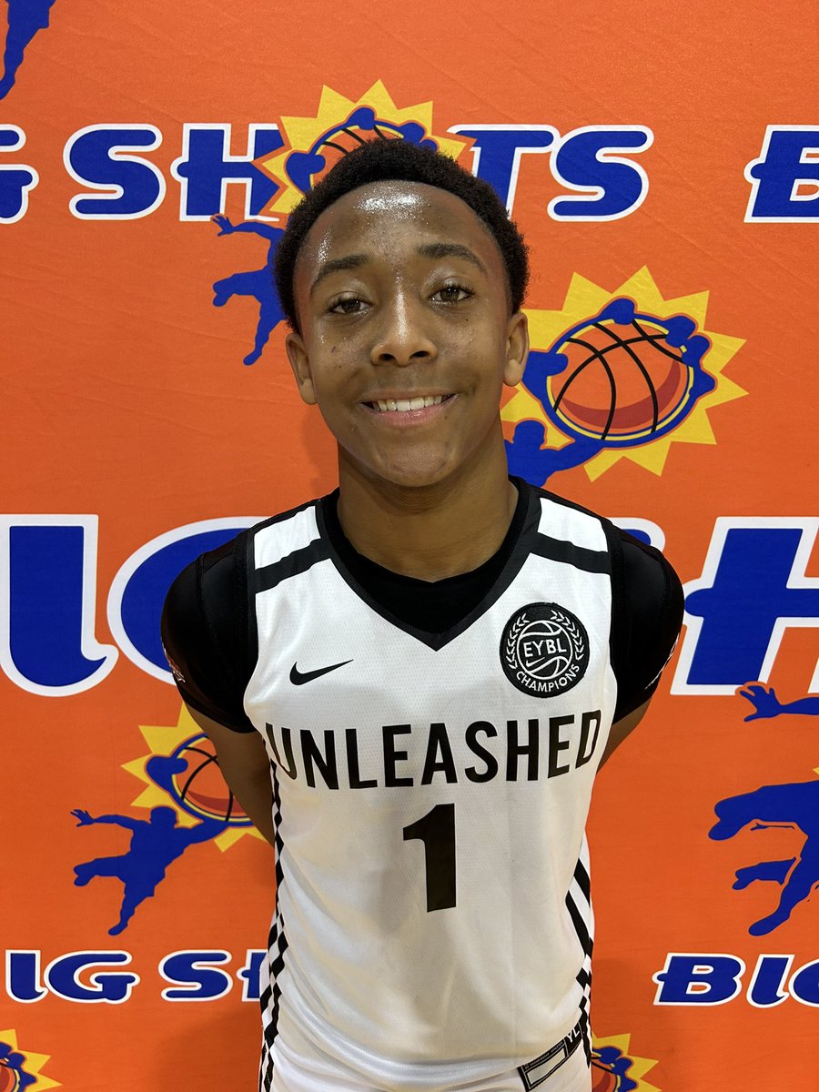 BigShotsGameMVP's tweet photo. #BIGSHOTS #KingofTheHill

12U

Team USC 2030 - 54
Twelve Time 6th - 45

MVP
Jayden Lewis - 11 points
Jackson Ware - 10 points
Da’Von Wine - 15 points

@BigShotsGlobal https://t.co/y2kVlAkTBY
