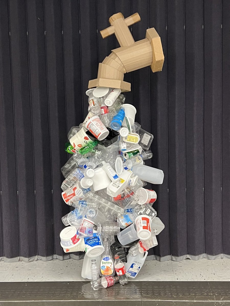 We did it! @JGB_Library students completed the @studentsrebuild #GiantTapChallenge just in time for Earth Day. 🌎 Students donated their plastics and our Library Helpers strung the pieces together. Shoutout to Mr. Hume for making the faucet!