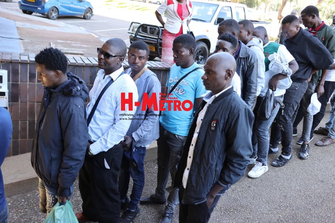 At least 65 illegal forex dealers have been remanded in custody to Monday for bail hearing. 📸: Lee Maidza #Courtdiaries #hmetro
