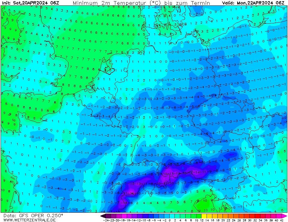severeweatherEU's tweet photo. The next few days will sadly result in what we were afraid of. There is a high-risk potential for a catastrophic morning frost across most of central Europe. The air mass is so cold for late April that it could significantly damage blooming fruit trees, vineyards, and crops. https://t.co/6WU4gtv6lJ