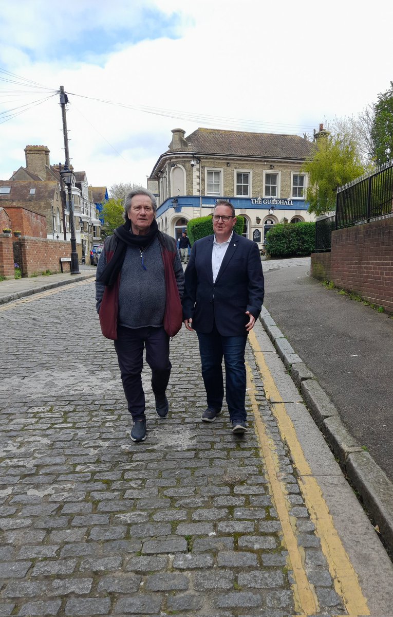 Our Co-op Party branch Chair Jon O'Connor spoke to Lenny Rolles, the Labour & Co-op for the Police & Crime Commissioner in Folkestone as 
part of our #SaferHighStreets Campaign Day
@LennyRolles @CoopParty