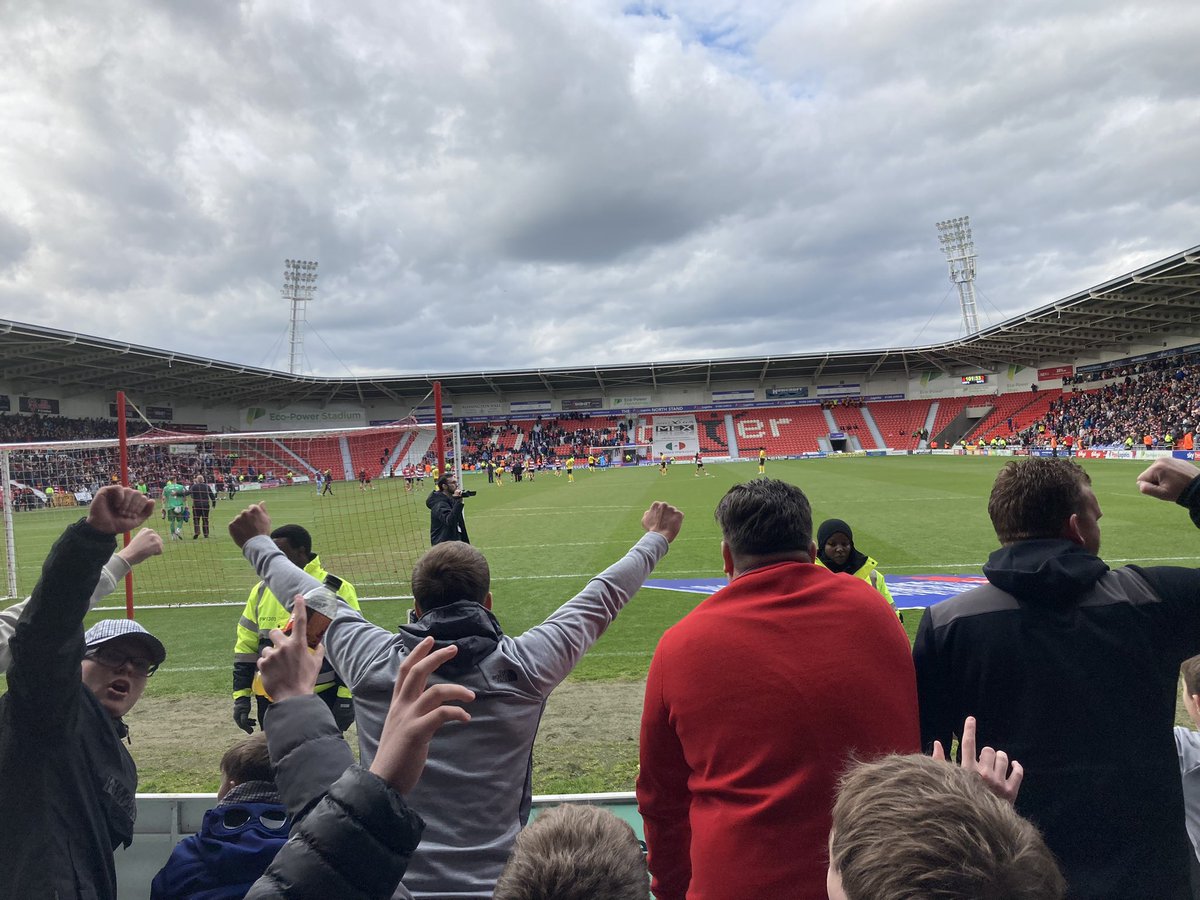 Incredible! This love will last forever.

2-0 down looking out if it, 4-2 win insane. 

Donny’s won 9 in a row 

#drfc