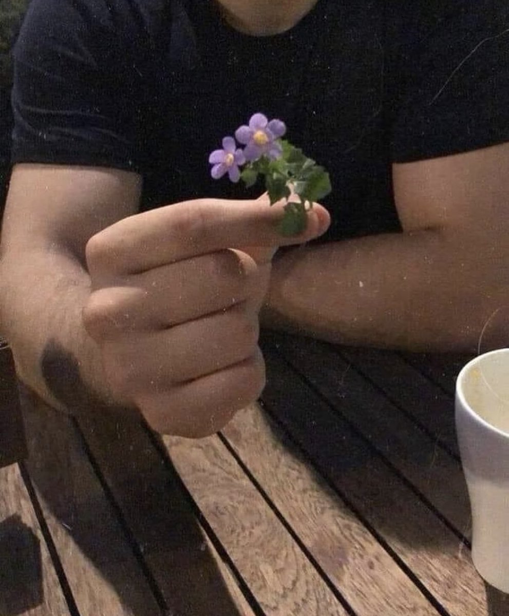 بحر 🌊 (@butterflless) on Twitter photo 