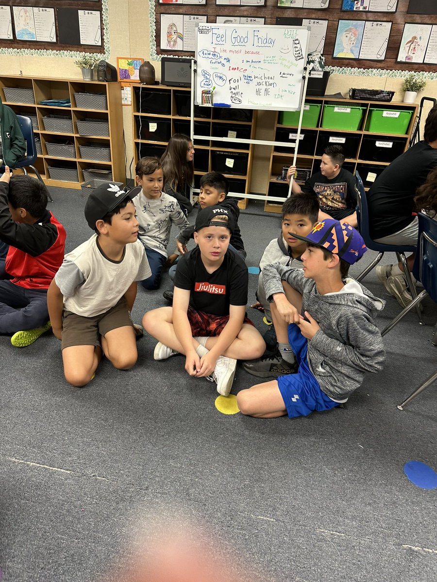 Another great morning spent @FSDAcaciaPandas. Mrs. Takach’s 4th graders were so insightful and added meaningful and thoughtful conversations to our lesson on the “Power of Words”. #FSDlearns #FSD #FSDsel #SEL #FSDPBIS @fullertonsdconnects