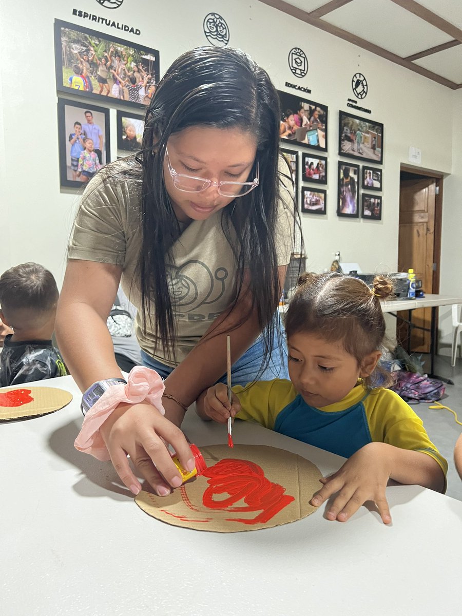El Recreo de Hope House!! Educando a las nuevas generaciones